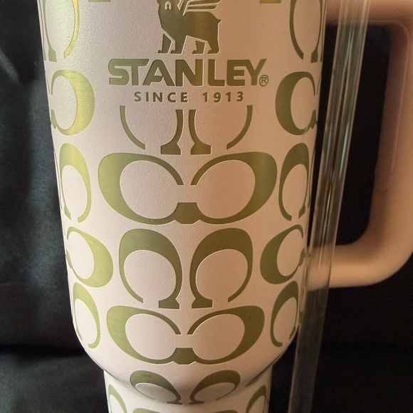 New Stanley 40oz Pink and Gold Custom Laser Engraved with Straw No Original Box - Picture 2 of 8